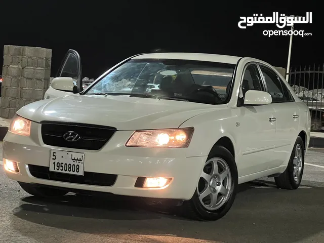 Used Hyundai Sonata in Tripoli