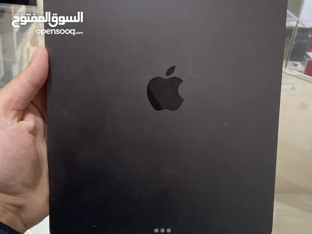 Apple iPad pro 3 128 GB in Muscat