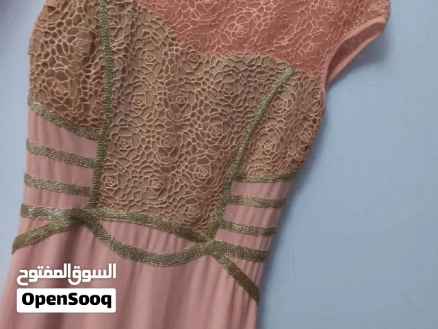 فستان مناسبات نازك