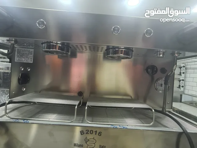 ماكينة القهوة للبيع باقي جديد