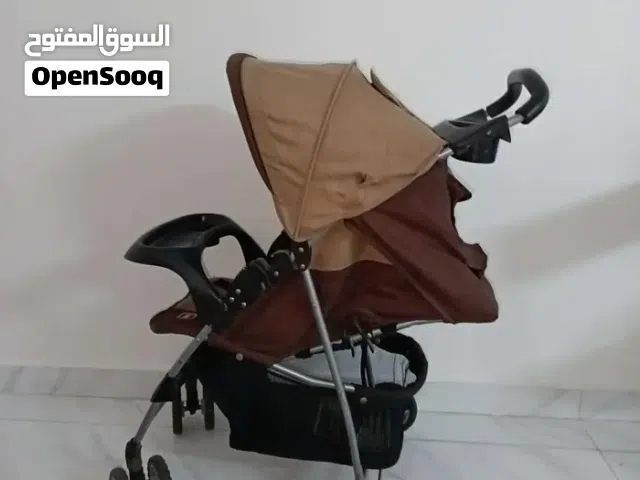 عربة اطفال من سنتر بوينت جونيورز