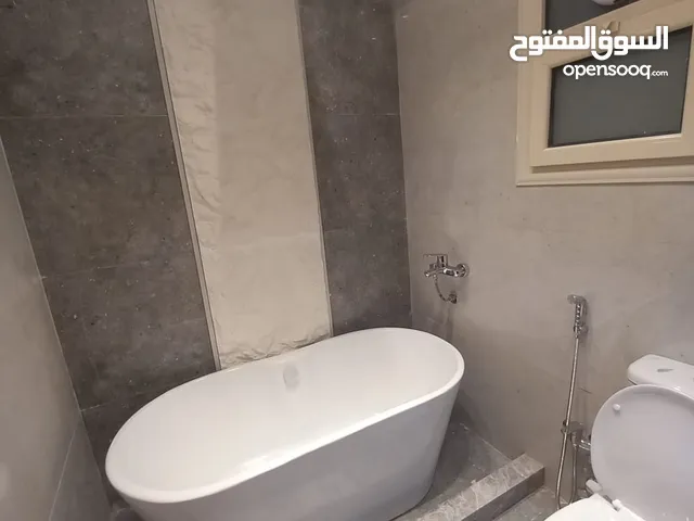 200 m2 3 Bedrooms Apartments for Sale in Giza Dokki
