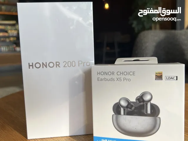 Honor 200 pro brand new 512gb هونور 200 برو جديد أسود 512جيجا 12رام مع سماعة هونور تشويس اكس 5 رمادي