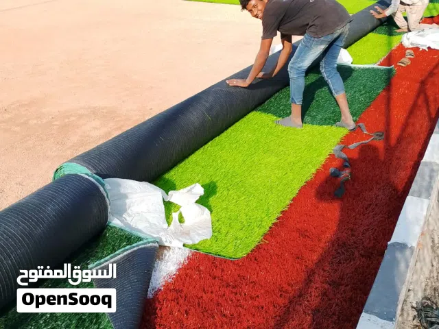 تعشيب ملاعب كرة القدم
