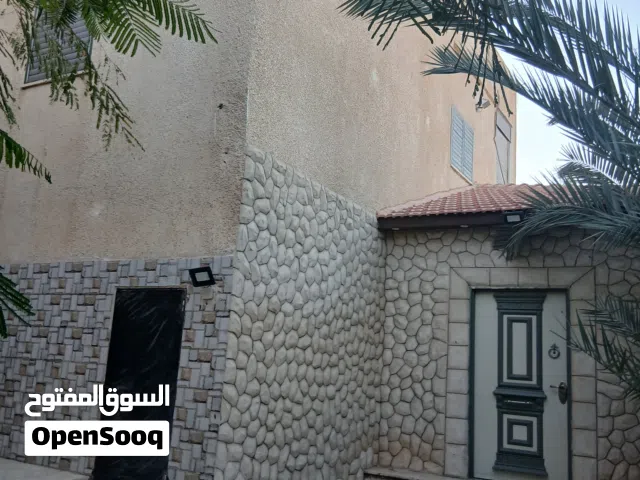 منزل للبيع طابقين كل طابق 90 متر