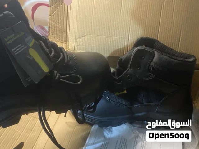 سيفتي اسود بريطاني