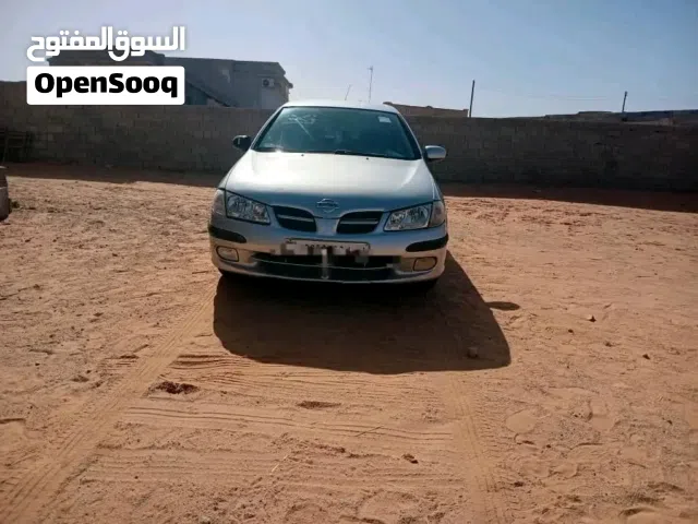 نيسان الميرا