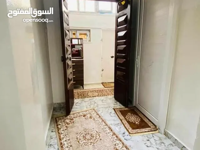 0 m2 4 Bedrooms Townhouse for Sale in Tripoli Al-Sabaa
