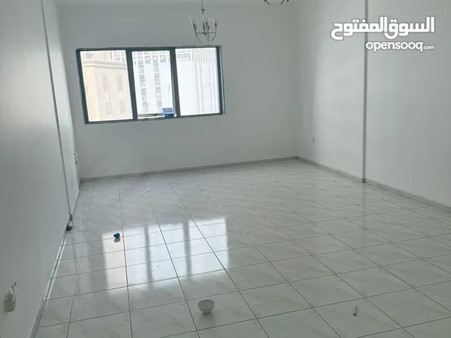 شقه للإيجار القصباء /الشارقة
