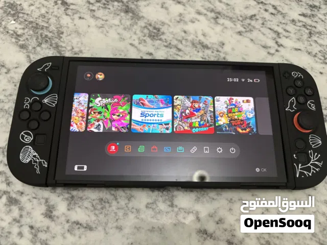 Nintendo Switch 2 (Like New) + Mario Kart + Case