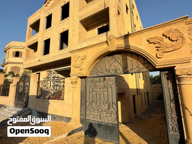 شقه للبيع مميزه جدا بغرب سوميد ارضي بجاردن  مساحه 185متر وجاردن 150متر  التسليم نصف تشطيب اساسيات