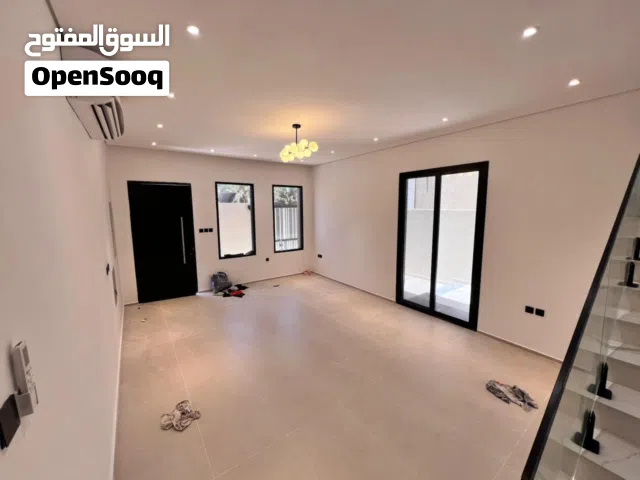 4000 m2 4 Bedrooms Villa for Rent in Ajman Al Helio