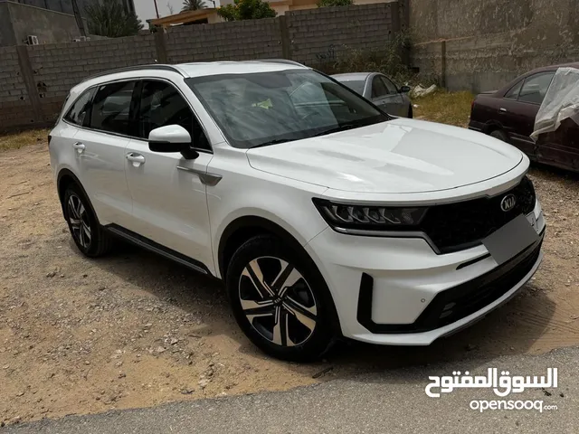 Used Kia Sorento in Tripoli