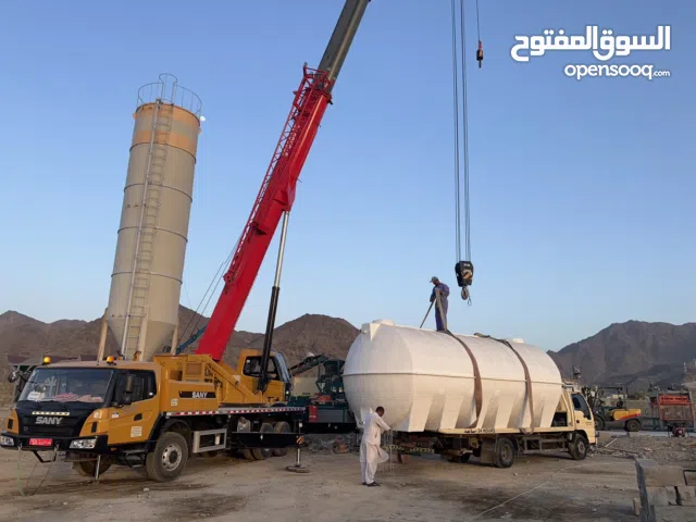 خزانات مياه فيبر جلاس و البلاستيك مستعمله للبيع بأسعار تنافسيه