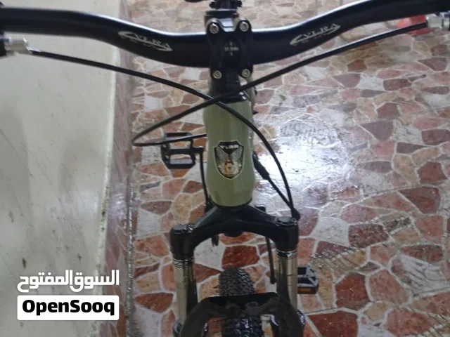 دراجة هوائية للبيع مقاس 26 ممتازة جدا استعمال 15 يوم فقط البريك ممتاز