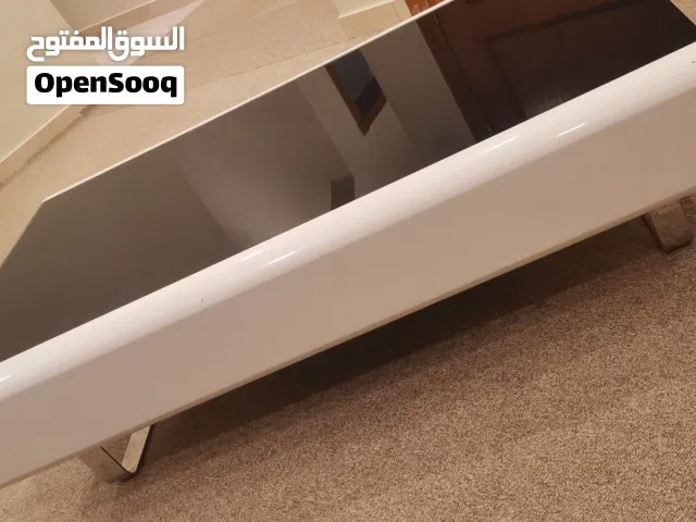 طاولة زجاج مستطيله coffee table