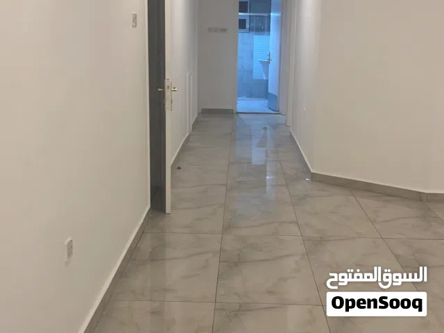 600 m2 4 Bedrooms Apartments for Rent in Kuwait City Surra