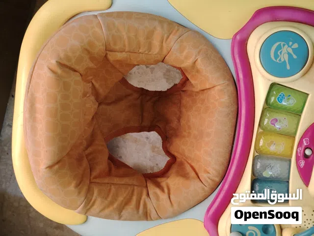 عرباية أطفال بحال الوكاله