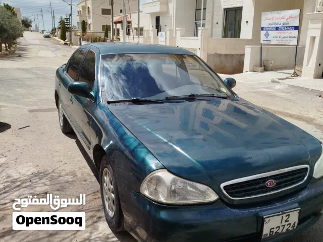 2005 Kia Sportage Standard
