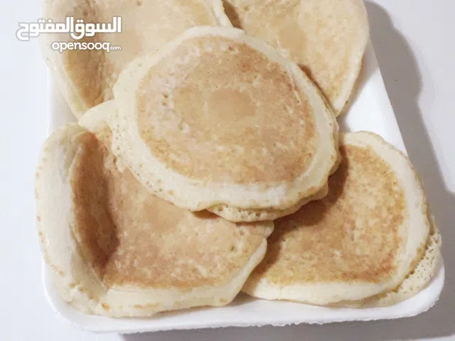 قطايف للحجز 5 دينار فقط للحافظة فيها 10 طروف عجينتها مفيش احلا منها