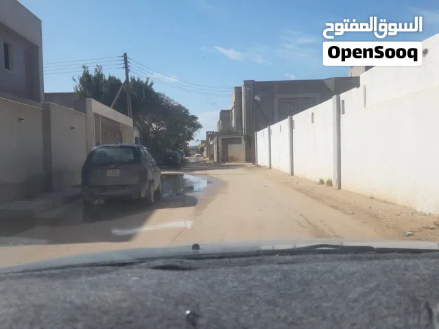 1000 متر للبيع في طريق طرابلس شهادة عقارية