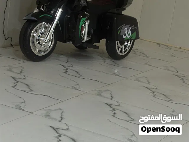 دراجه طفل جديده مامسمتخدمه