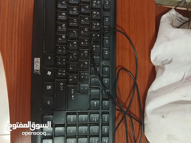 ملحقات كمبيوتر مكتبي