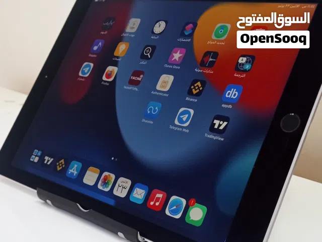 iPad Air 2  بحالة ممتازة
