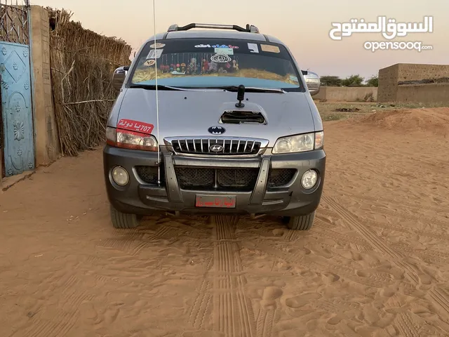 هونداي استاريكس 2005 للبيع