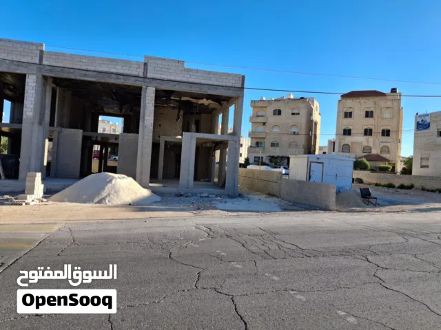 مجمع تجاري جديد كامل للايجار في شفا بدران