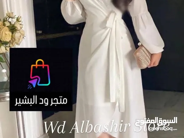 المود فستان رول راوند