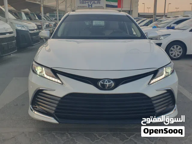 Toyota Camry GLE 2022 Full options sunroof V4 push start remote control