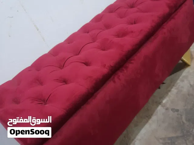 بفات تخزين وصالونات وأسرة