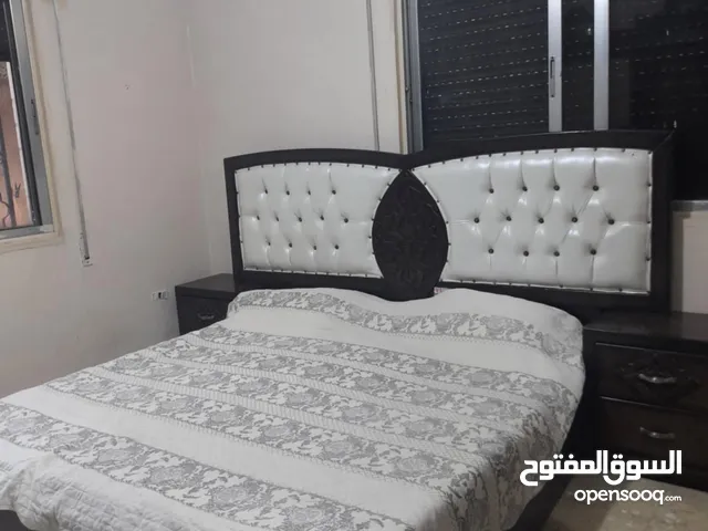 غرفة نوم مستعملة بحالة ممتازة للببيع