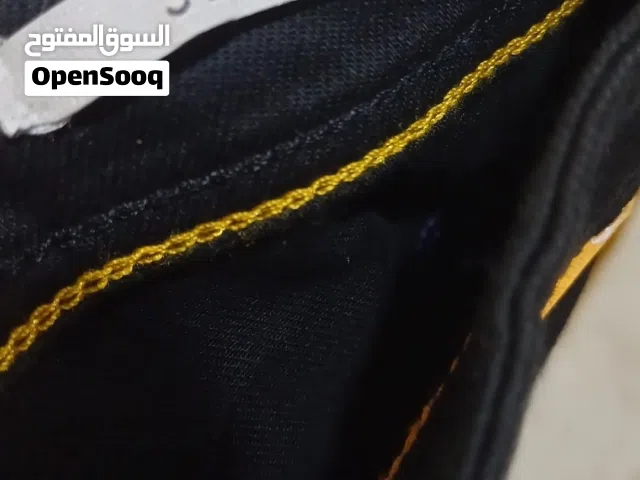 بنطلون تمبرلاند جديد غير مستخدم لوان اسود