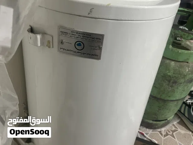 للبيع: سخان ماء (كيزر) كهربائي "بونتو" بحالة ممتازة! 80 لتر