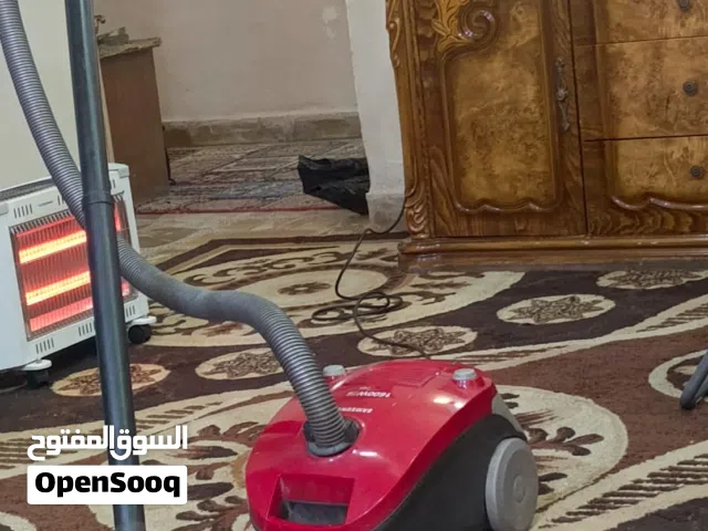 زولية ومكنسة