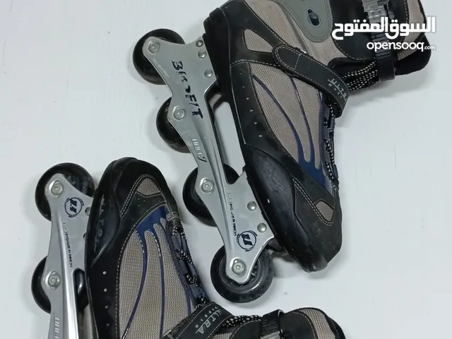 سكيت للبيع 25 دينار وقابل للتفاوض بشئ بسيط