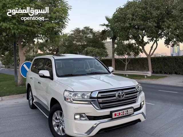 For Sale: Toyota Land Cruiser GXR V8 Model: 2018