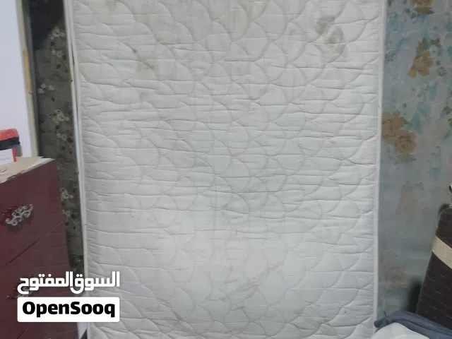 مندر نفر ونص