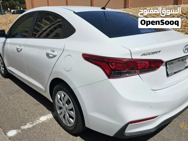 2019 هيونداي اكسنت GL