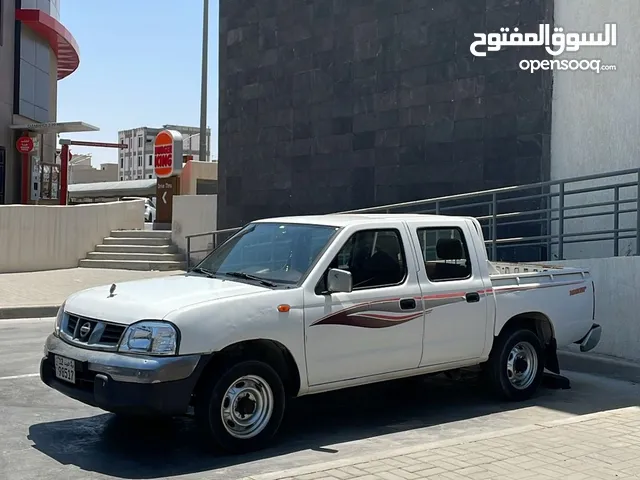 Used Nissan Navara in Al Ahmadi