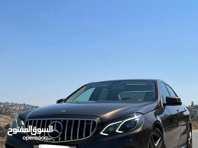 مرسيدس E200