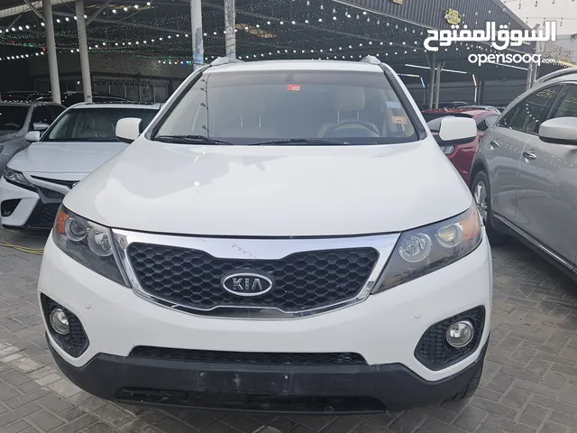 kia sorento model 2012 gcc full auto good condition very nice car everything perfect