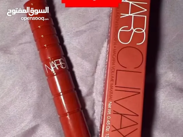 مسكارة نارس بعسر مميز لفترة محدوده