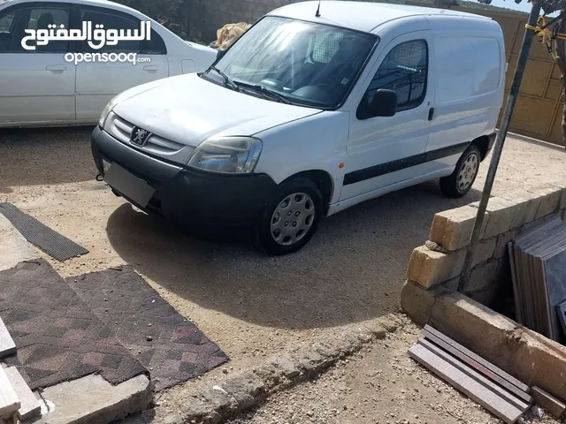 بيجو بارتنر 2011 للبيع