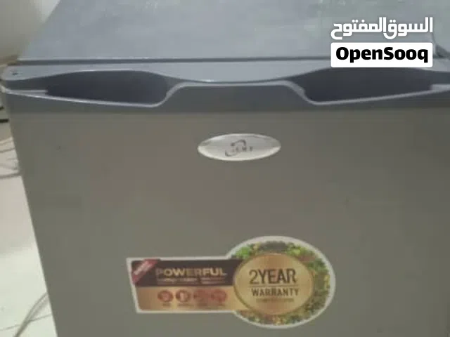 ثلاج باب واحد صغيرة 50 لتر