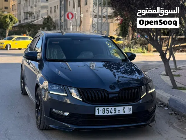 سكودا اوكتافيا 2018