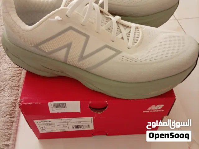 New balance  استعمال خفيف اصلي