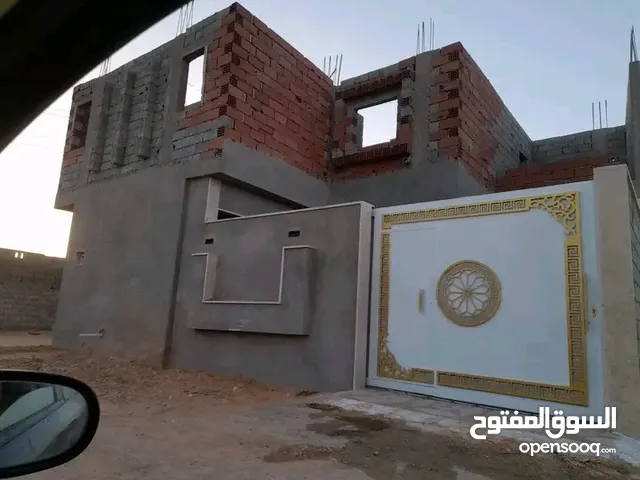 120 m2 3 Bedrooms Townhouse for Sale in Tripoli Wild Life Rd